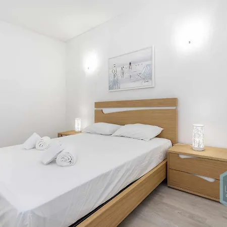 Vale 13 Dream Apartment